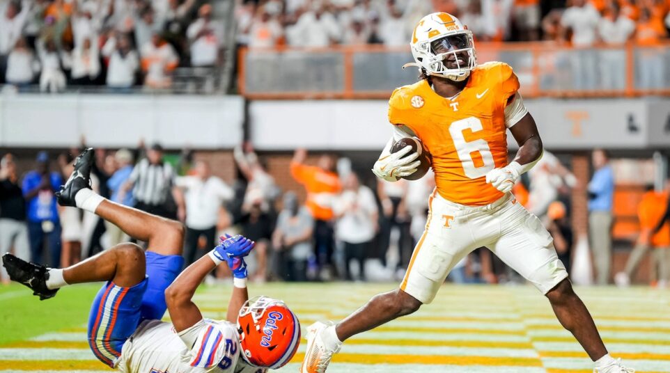 Dylan Sampson celebrates after scoring a touchdown in Tennessee's win over Florida.
